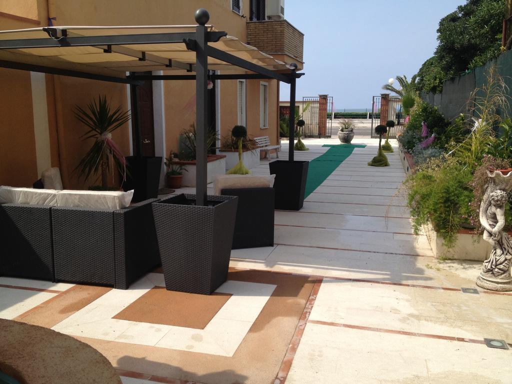La Rosetta Hotel