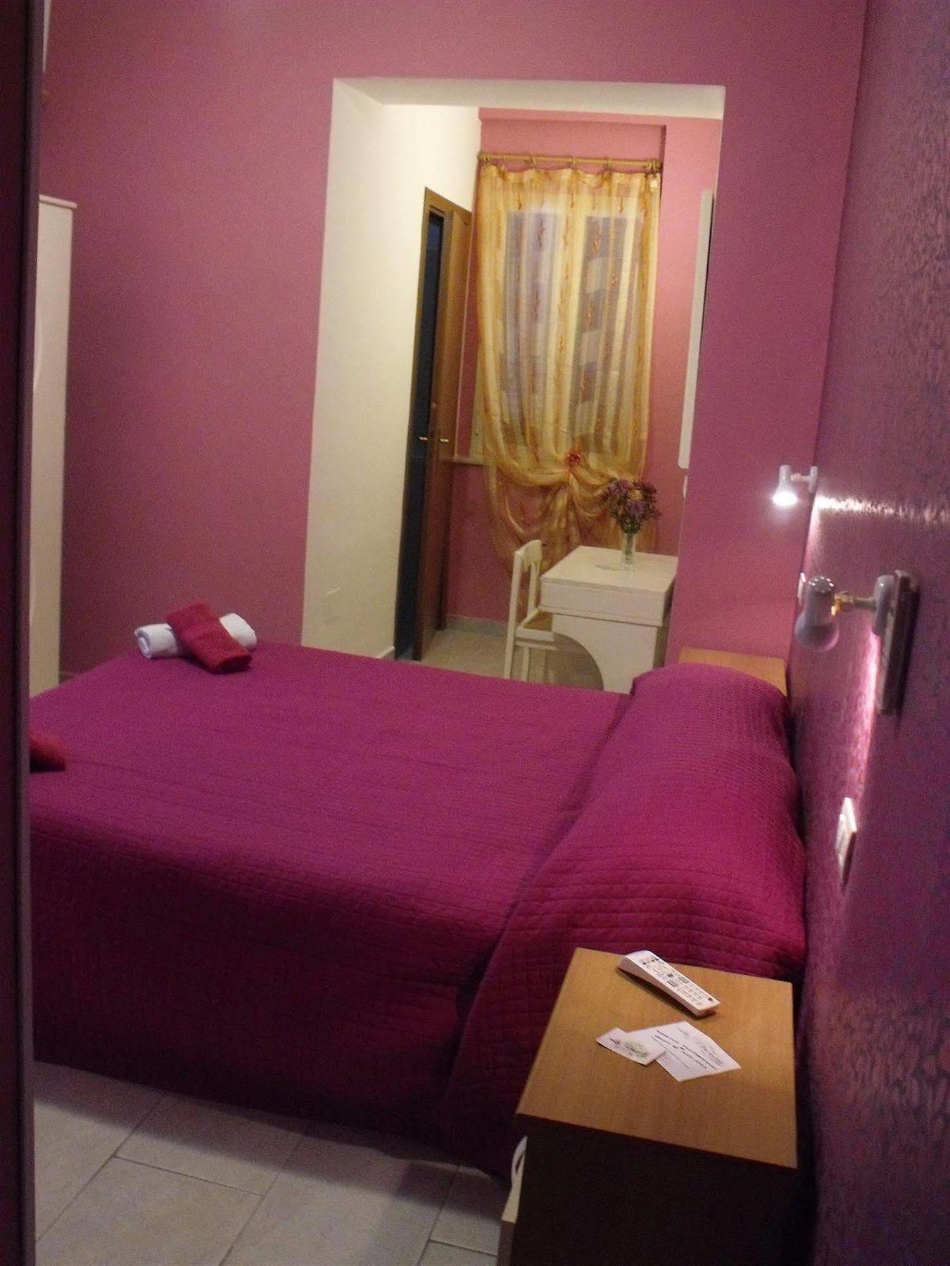 La Rosetta Scauri Hotel 2*
